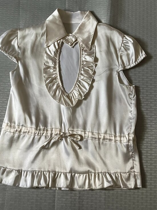 Unbranded Tops - Stylish Satin Beige Blouse For Women's size M